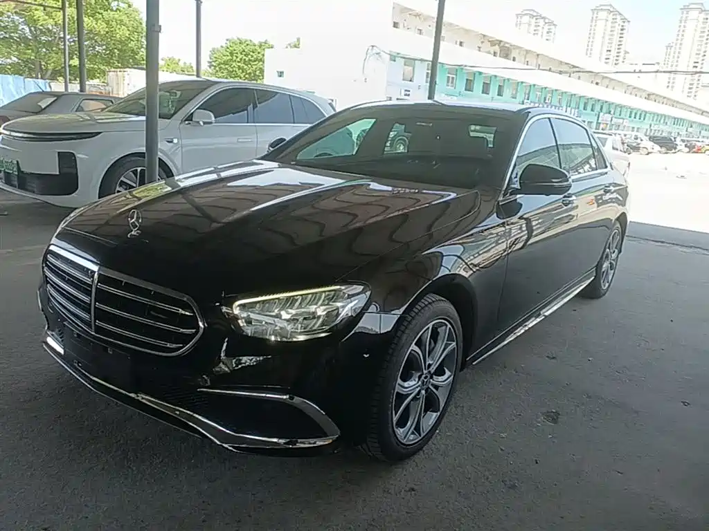 Mercedes-Benz E-Class 2021 E 300 L Sport Fashion фото 2