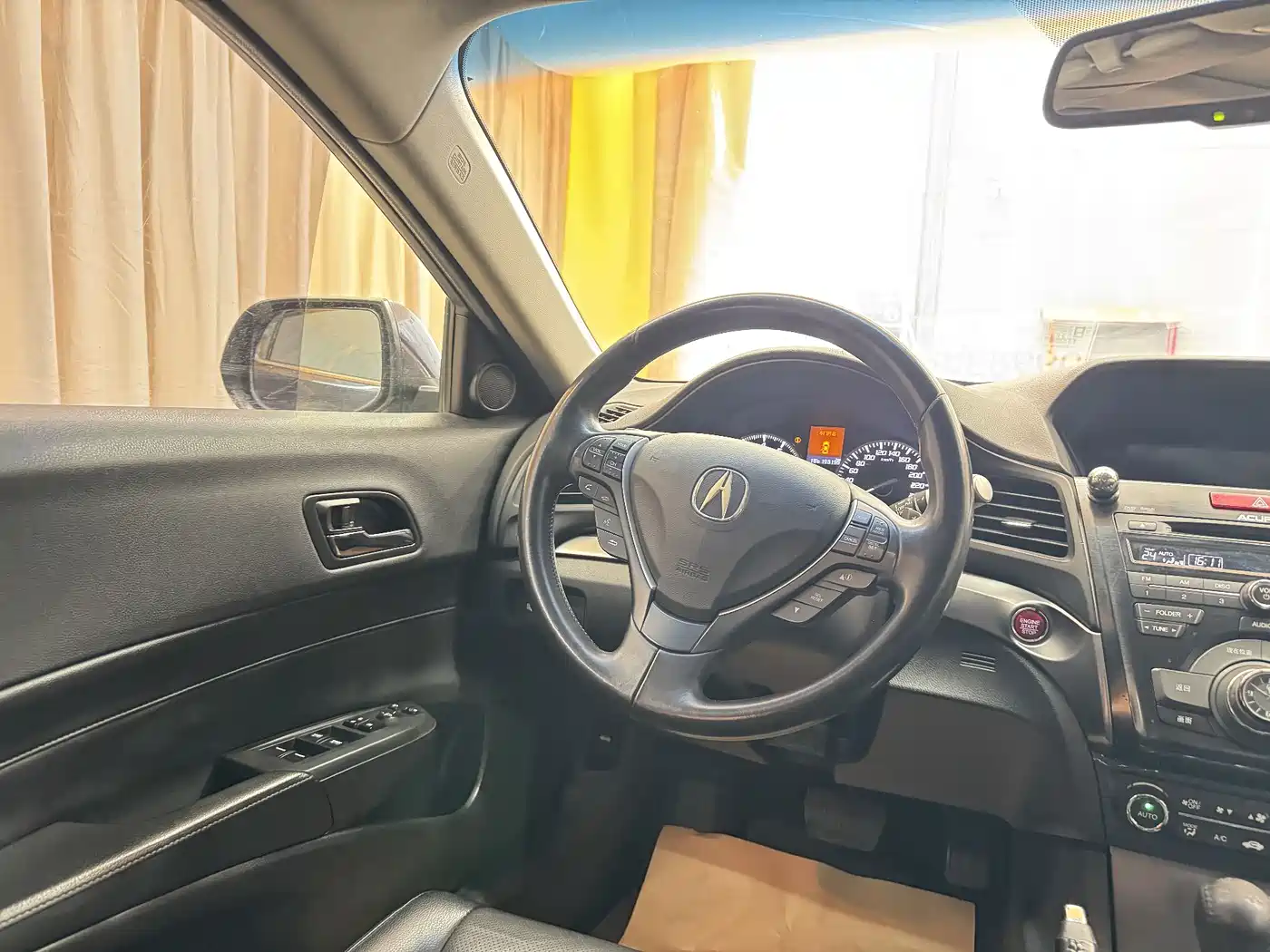 Acura ILX 2013 1.5L Hybrid фото 15
