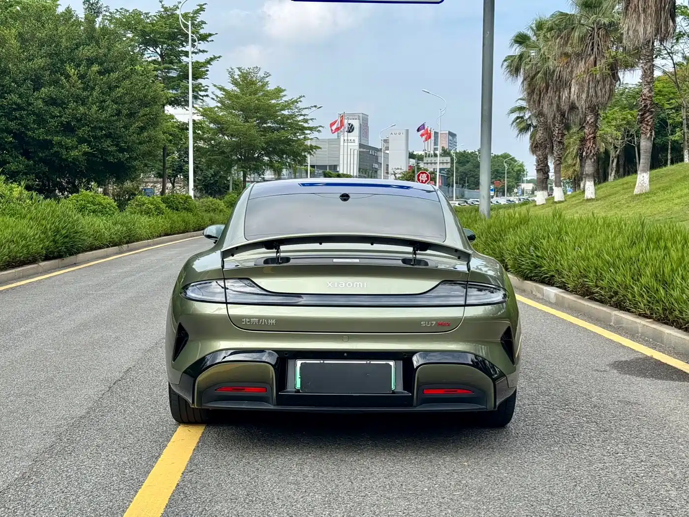 Xiaomi Auto Xiaomi SU7 2024 AWD Extended Range Advanced Smart Driving Max Edition фото 8