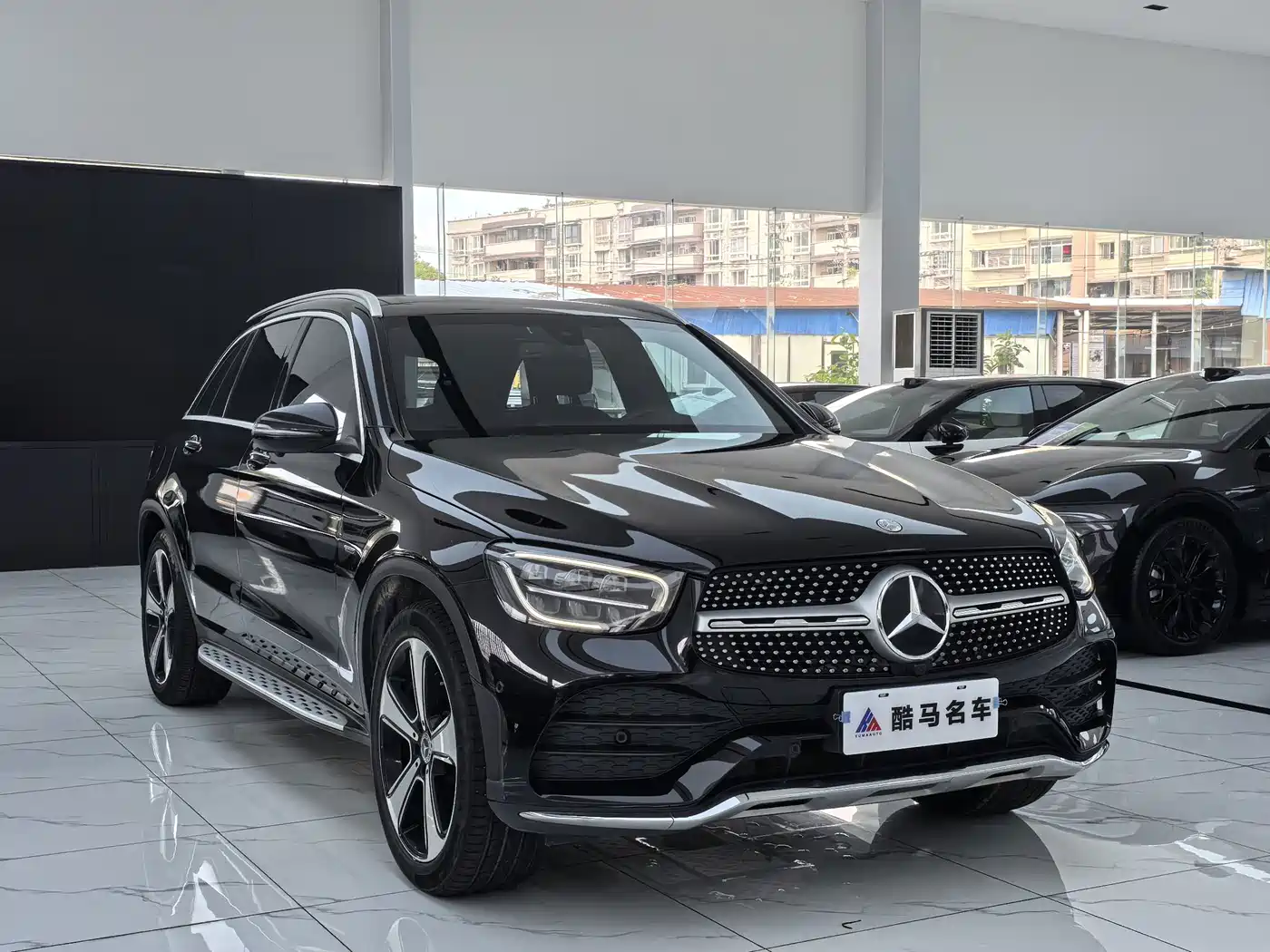 Фото 3 - Mercedes-Benz GLC