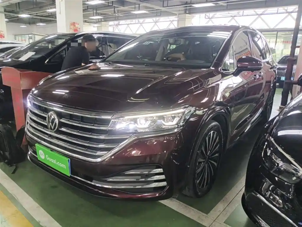 Volkswagen Viloran 2022 380TSI Premium Edition