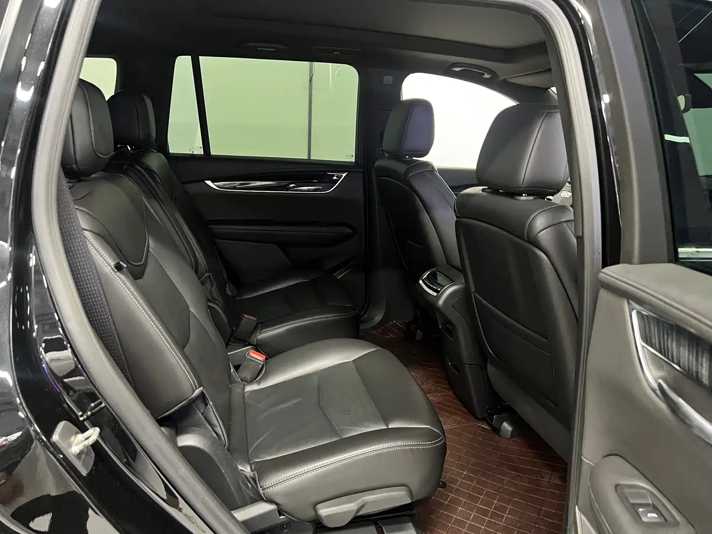 Cadillac XT6 2021 28T 6-Seater AWD Luxury фото 6