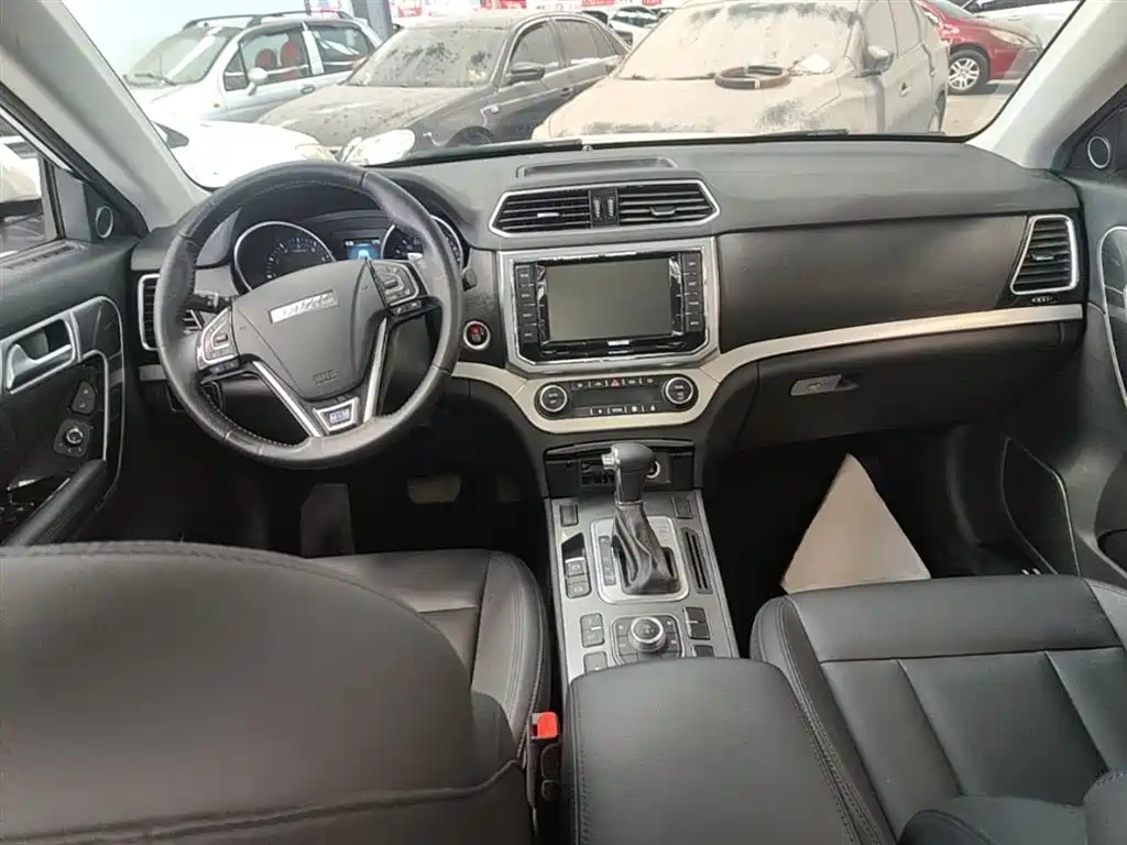 Haval H6 Coupe 2016 Blue Label 1.5T Automatic 2WD Urban фото 10