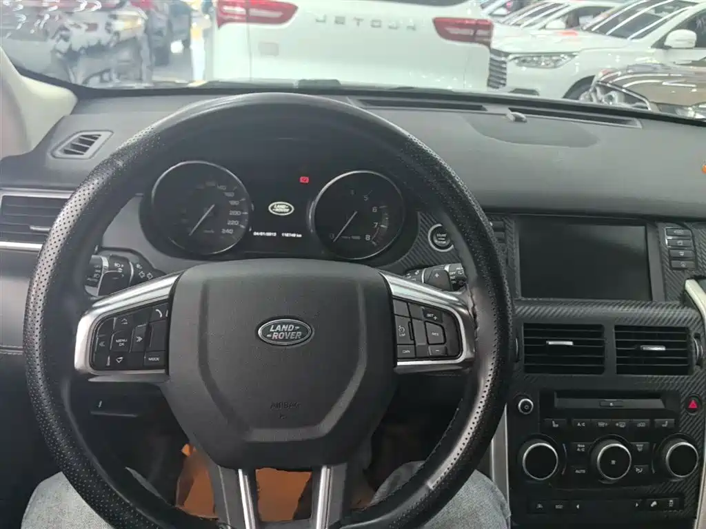 Land Rover Discovery Sport (Import) 2015 2.0T HSE Luxury фото 10