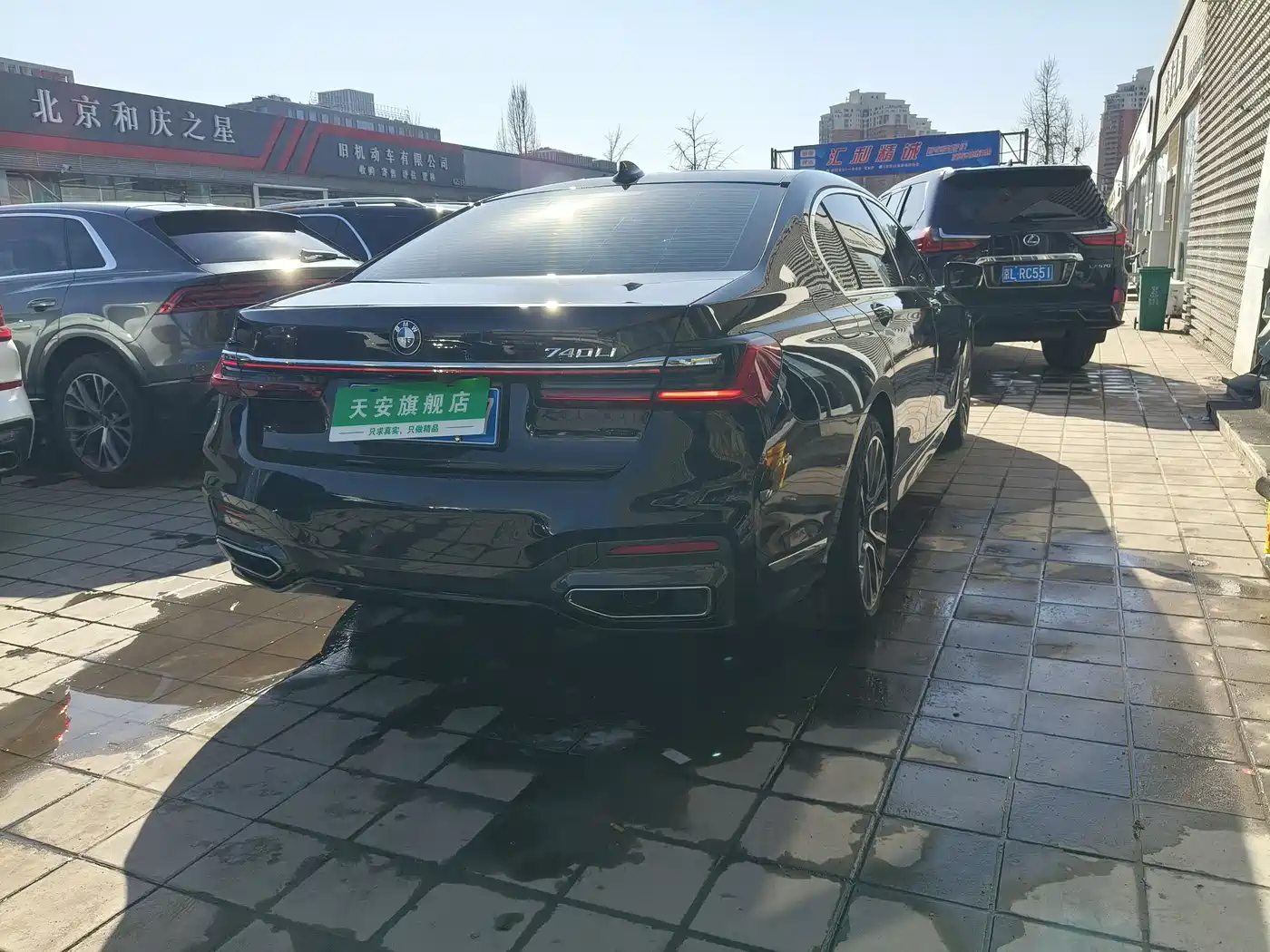 BMW 7 Series 2021 Model 740Li Leading M Sport Package фото 29
