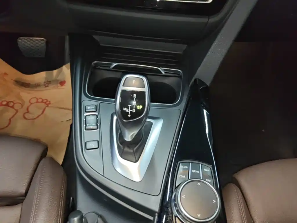 Photo 14 - BMW 3 Series