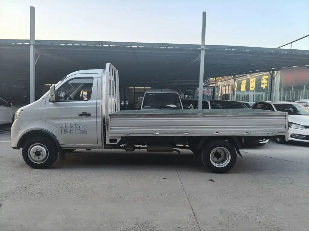 Changan Kuayue Kuayue King X3 2025 2022 1.6L Flagship PLUS Cargo Truck Single Row Dual Rear Wheels 3400mm Wheelbase 3.3m DAM16KR