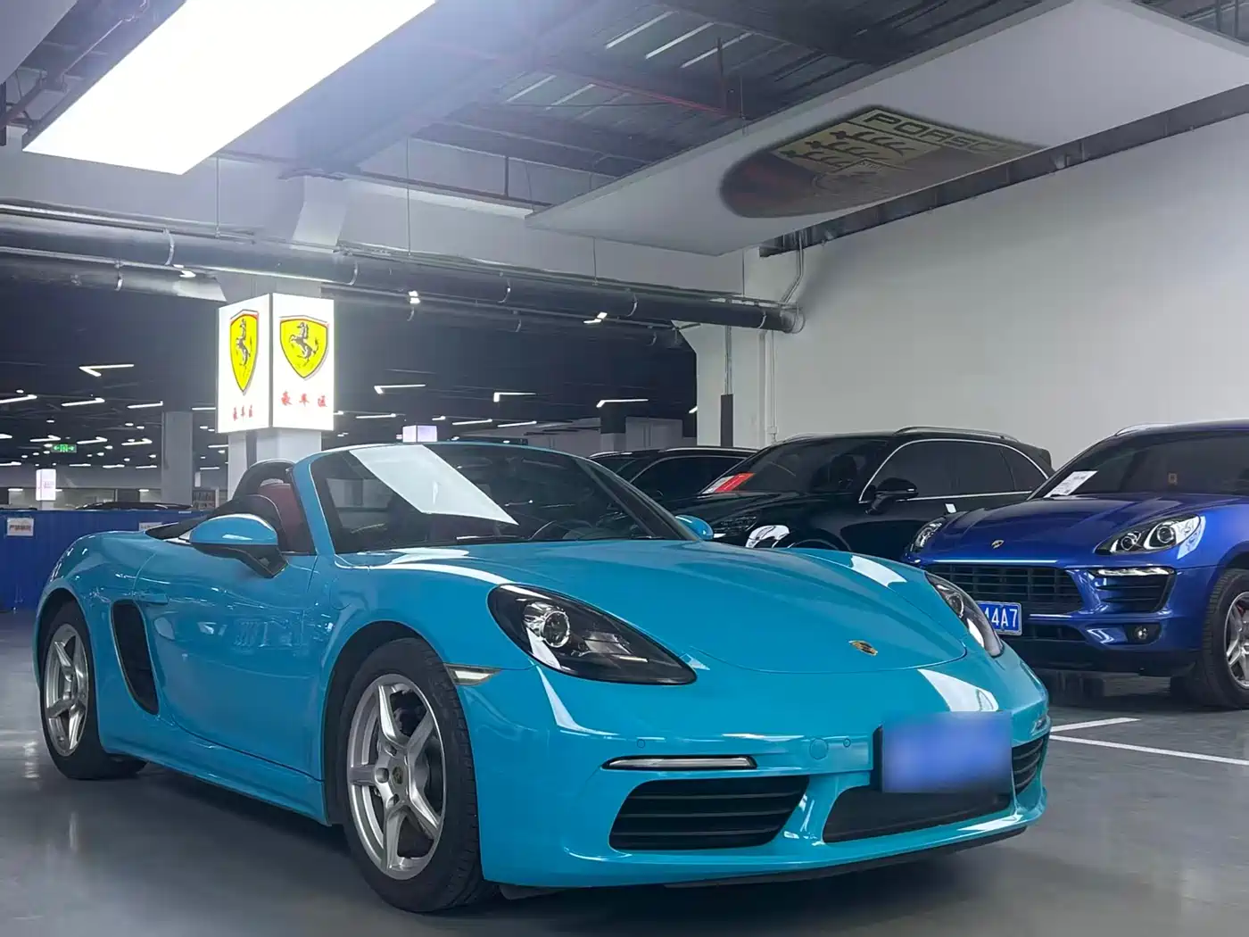 Porsche 718 2018 Boxster 2.0T фото 3