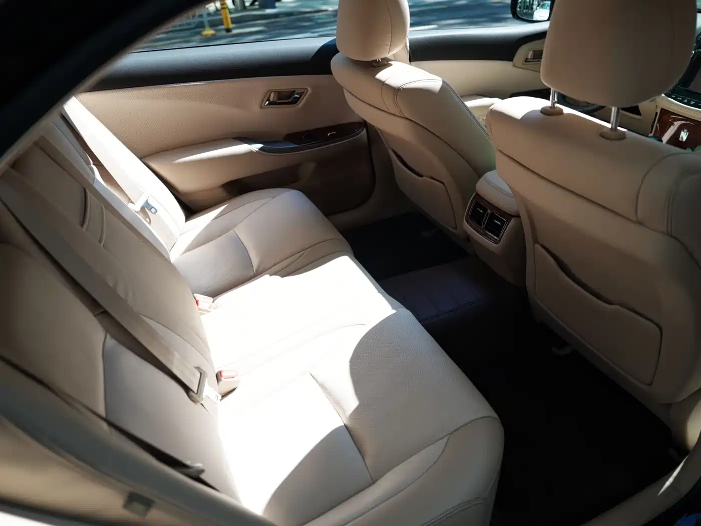 Toyota Crown 2012 2.5L Royal фото 9