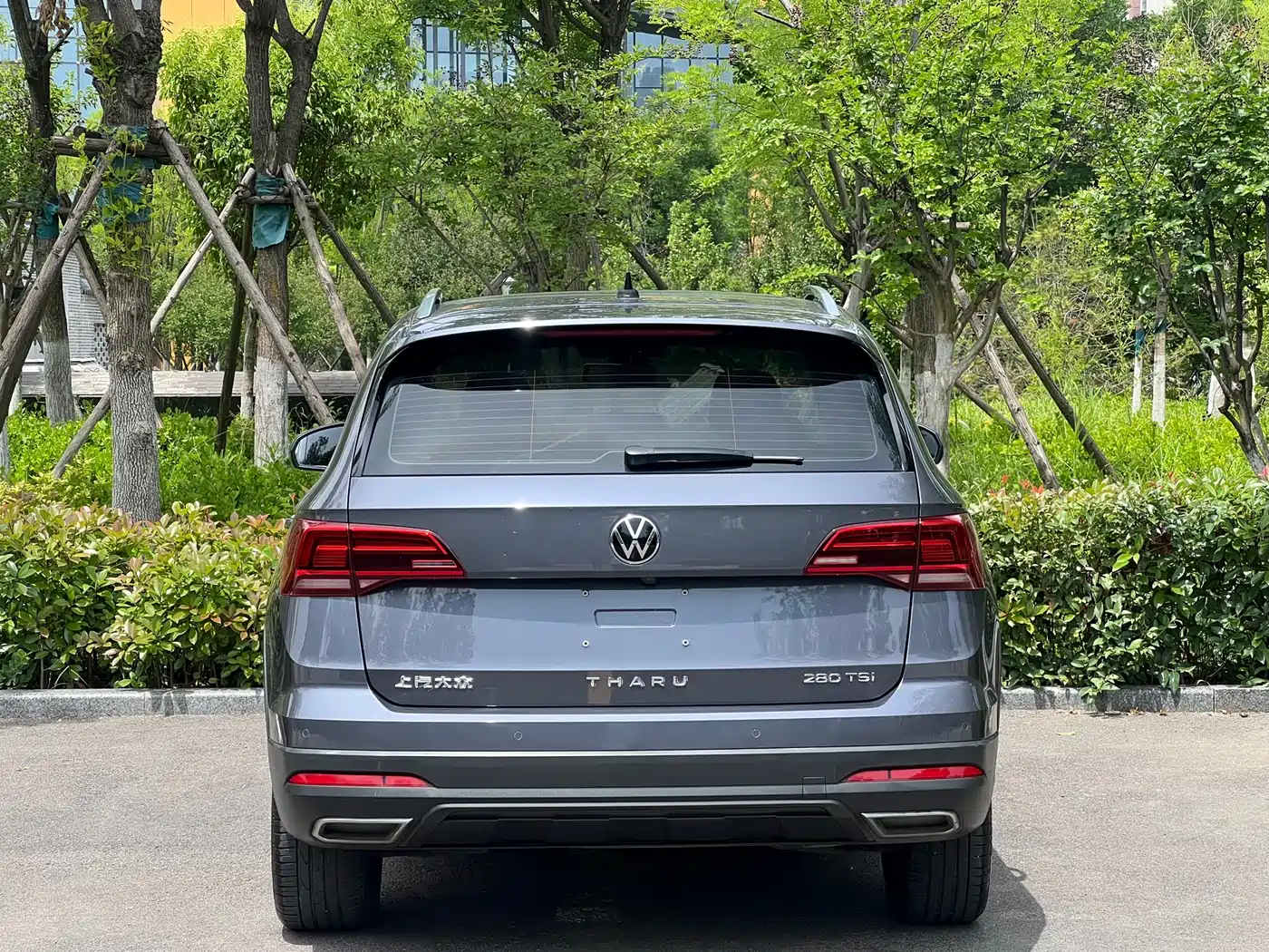 Volkswagen Tharu 2021 Model 280TSI 2WD Luxury Edition фото 5