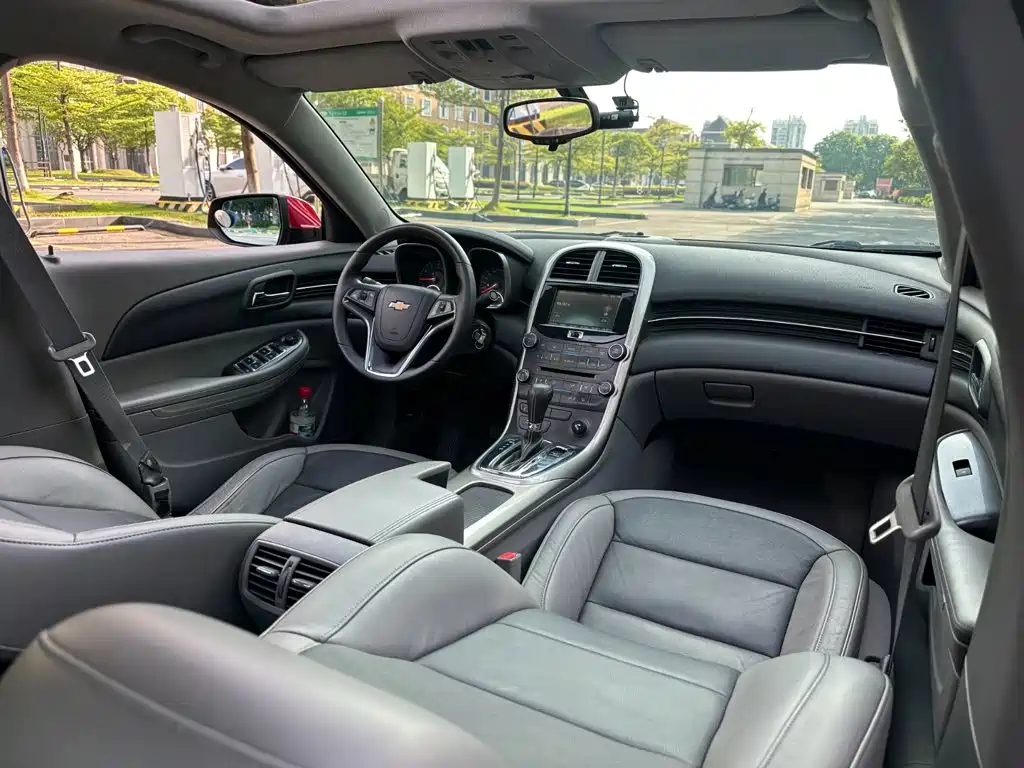 Chevrolet Malibu 2013 2013 2.4L Automatic Luxury Edition
