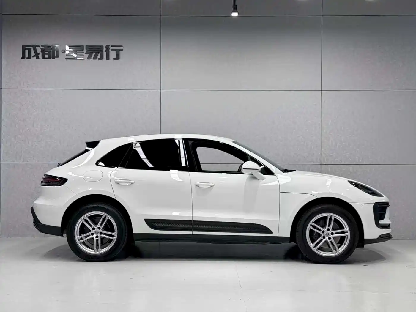 Porsche Macan 2023 Macan 2.0T фото 6