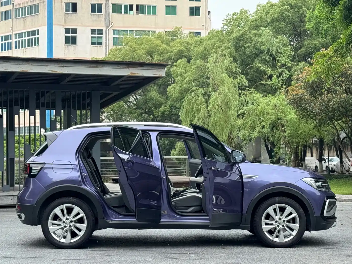 Volkswagen T-Cross 2019 1.5L Automatic Comfort Edition фото 8