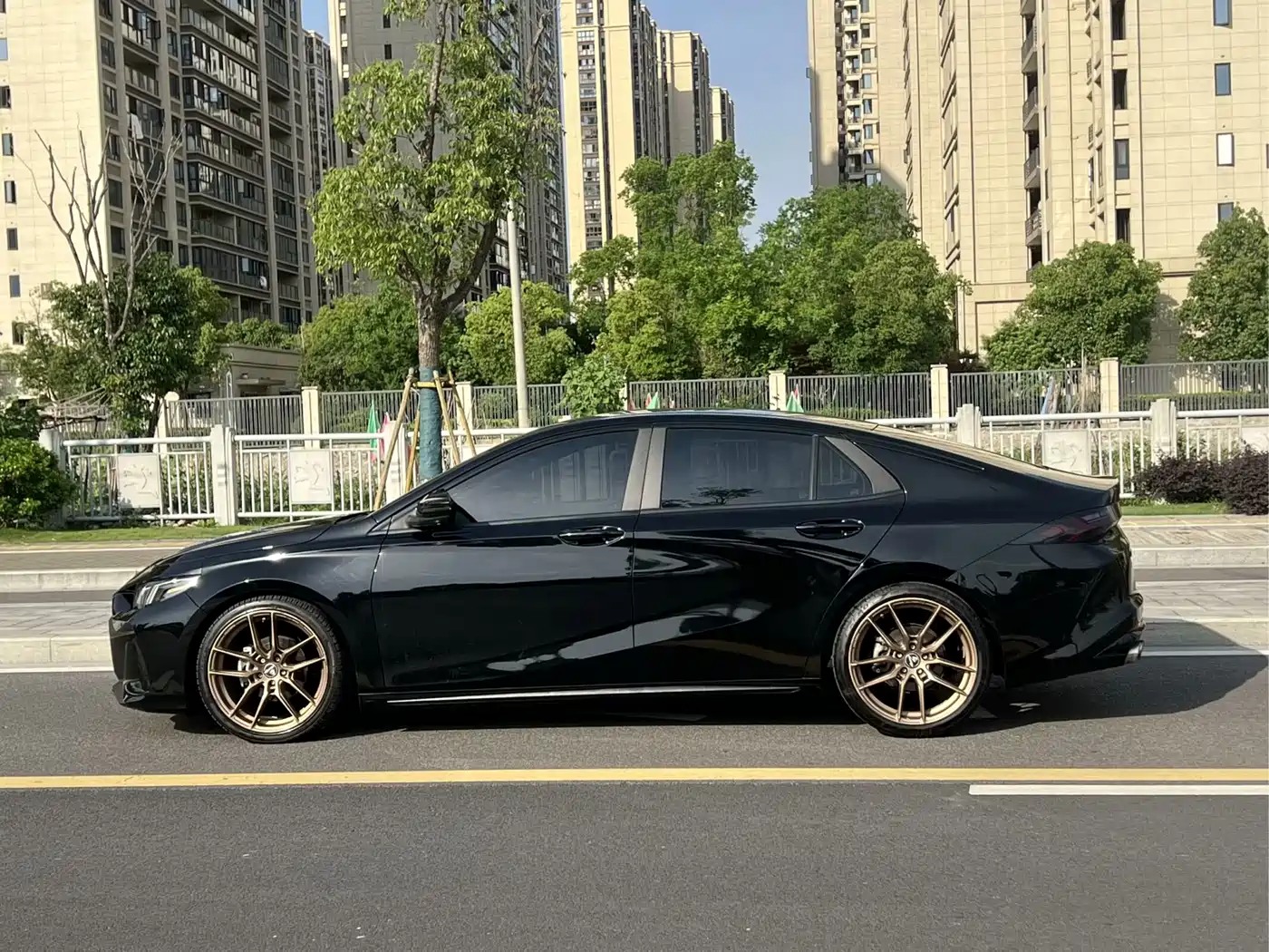 GAC Trumpchi Trumpchi Emkoo 2021 270T DCT J16 Edition фото 6