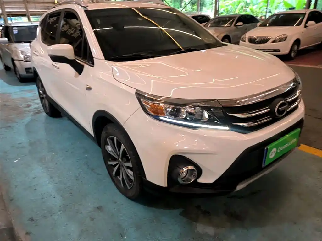 GAC Trumpchi Trumpchi GS3 2019 235T Automatic Elite Edition фото 4