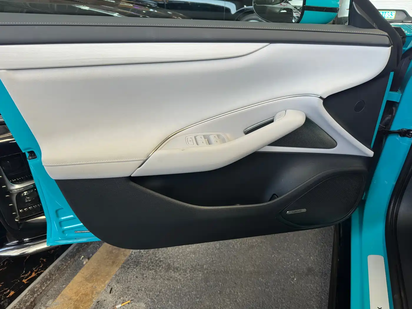 XIAOMI CAR XIAOMI SU7