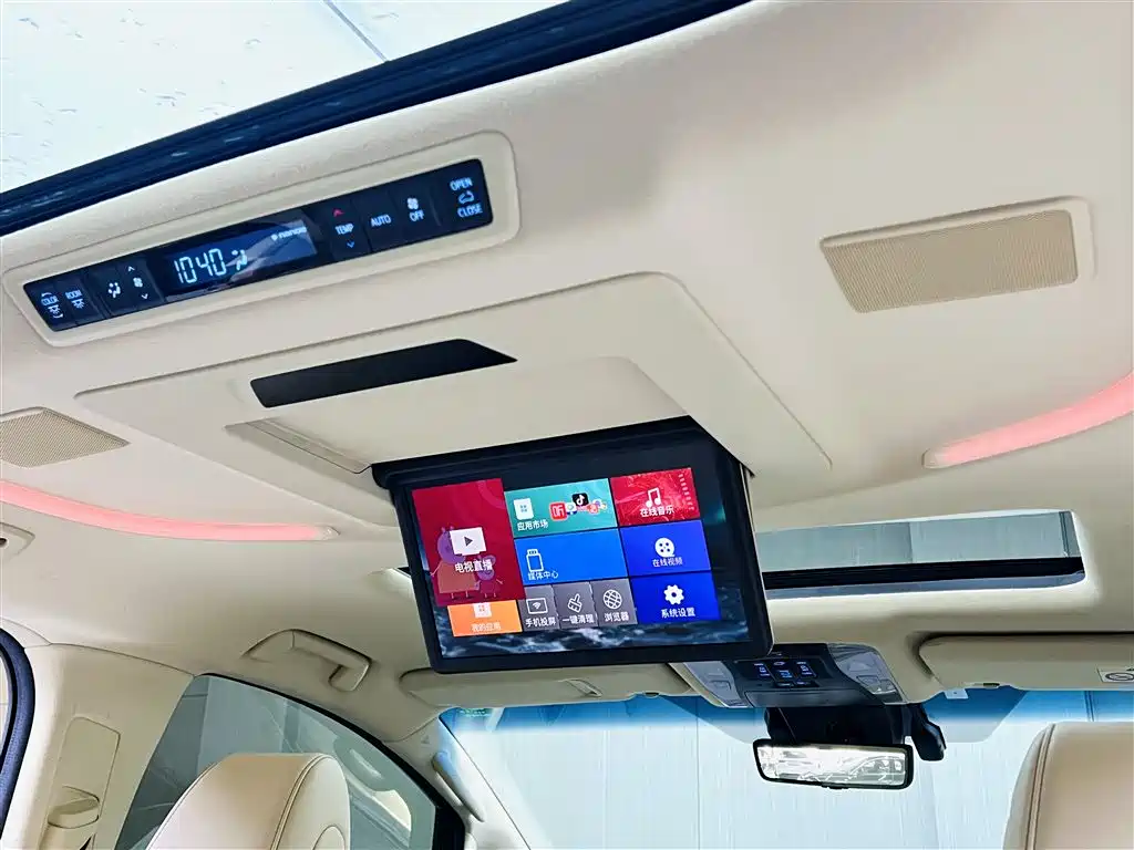 Toyota Vellfire 2020 Twin Engine 2.5L HV Premium Edition фото 18