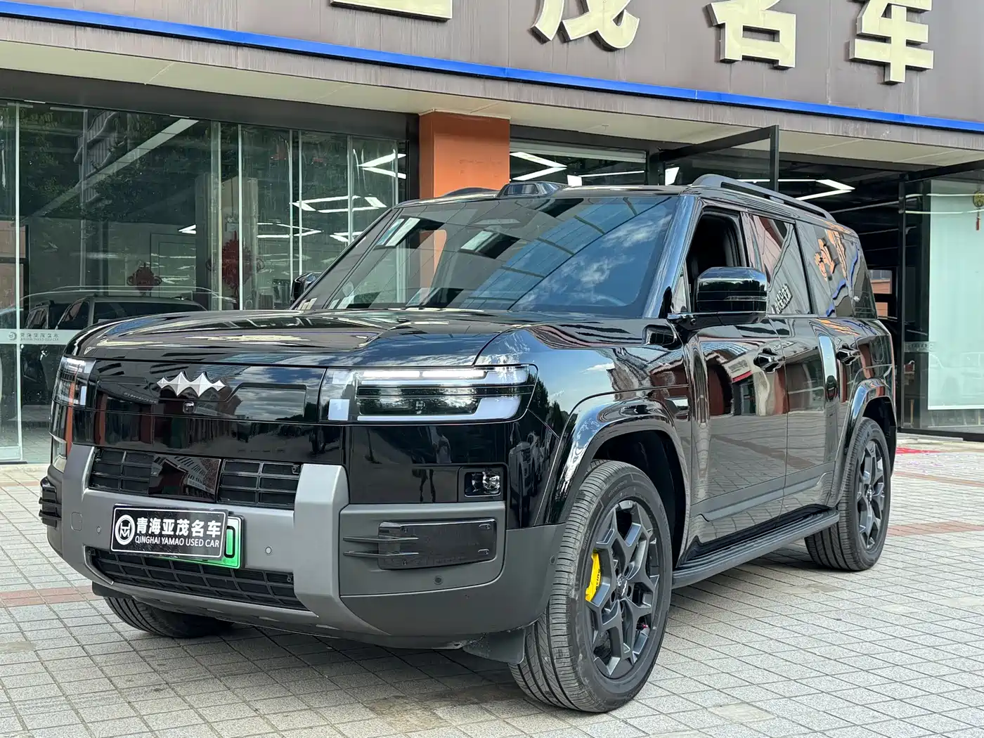 Fang Cheng Bao Titanium 7 2026 2025 AWD Base Model