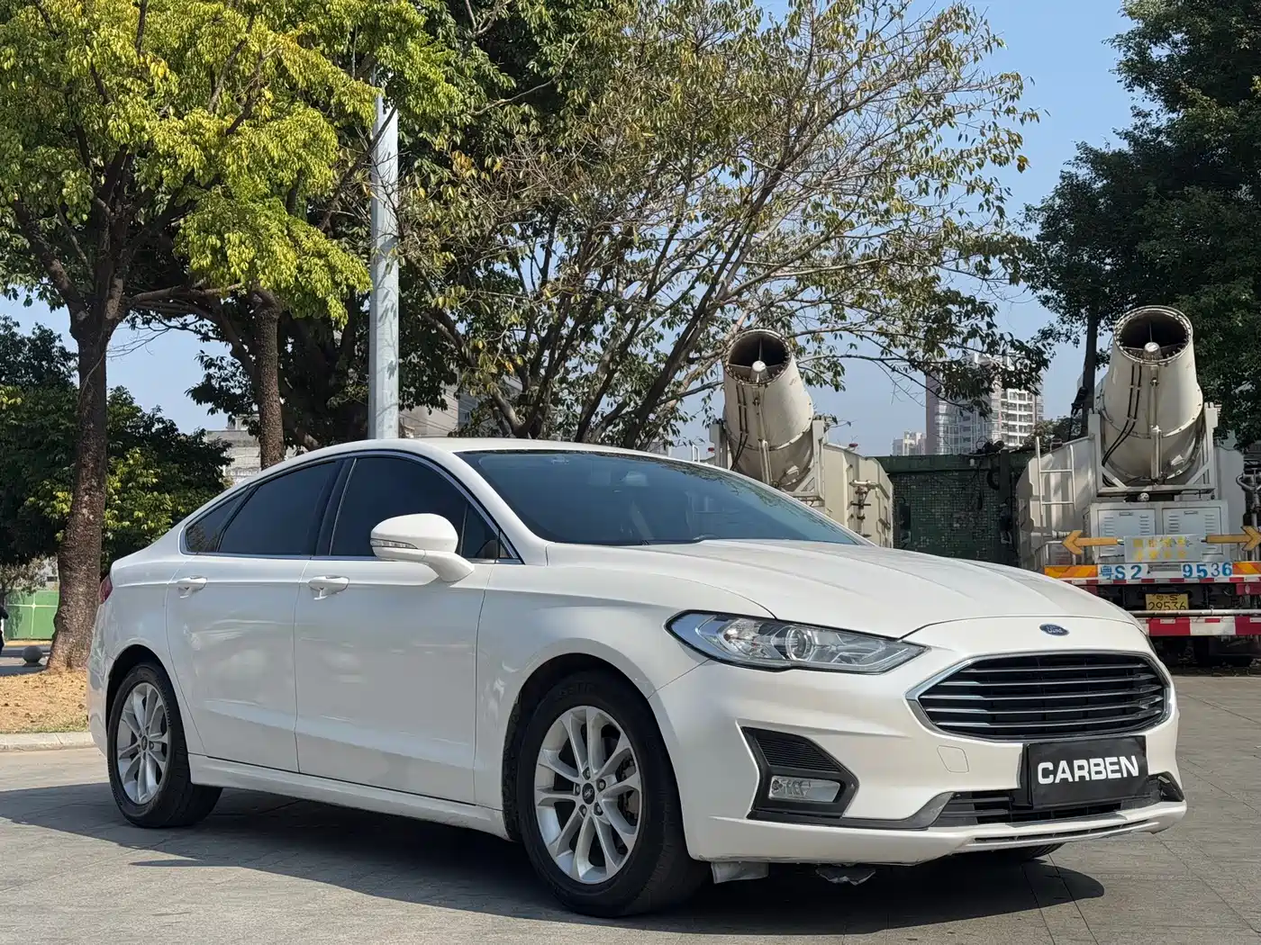 FORD MONDEO