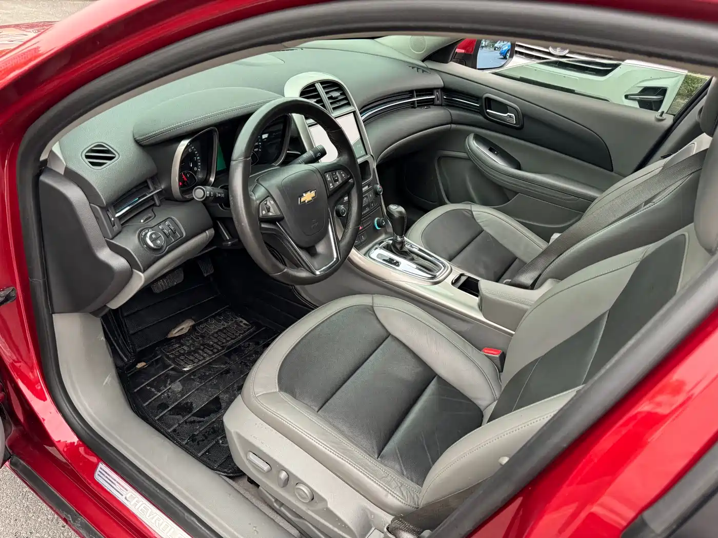 Chevrolet Malibu 2013 2.4L Automatic Luxury Edition фото 16