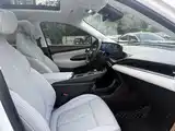 Photo 8 - Buick E5