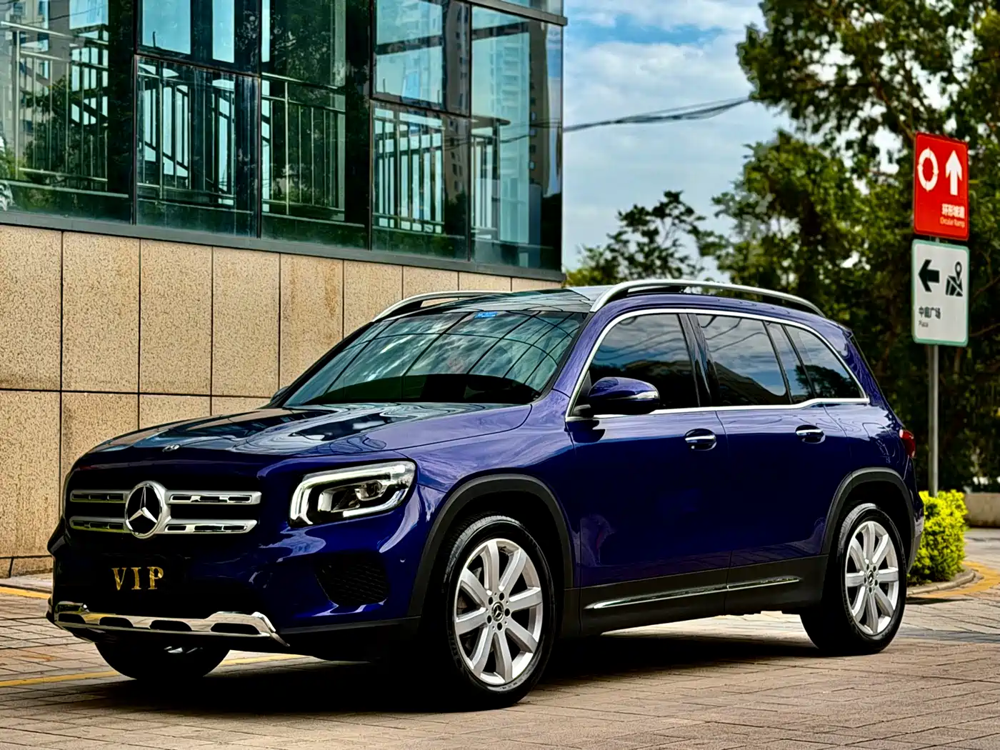 Mercedes-Benz GLB 2020 Facelift GLB 200 Style фото 3