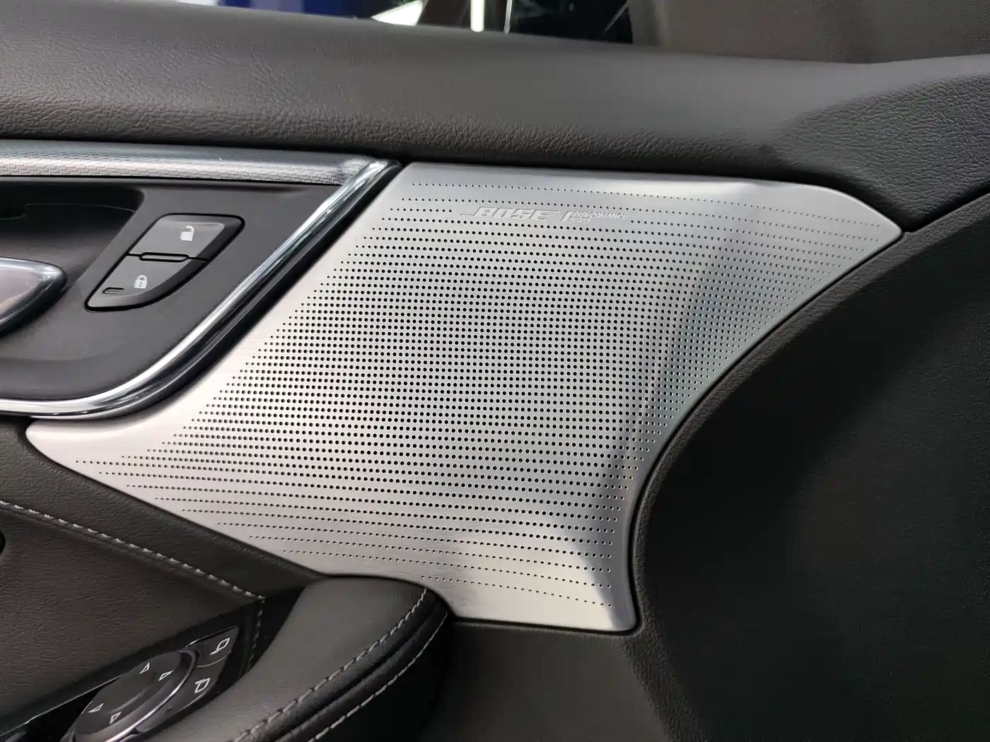 Cadillac CT5 2023 28T Prestige Style фото 15