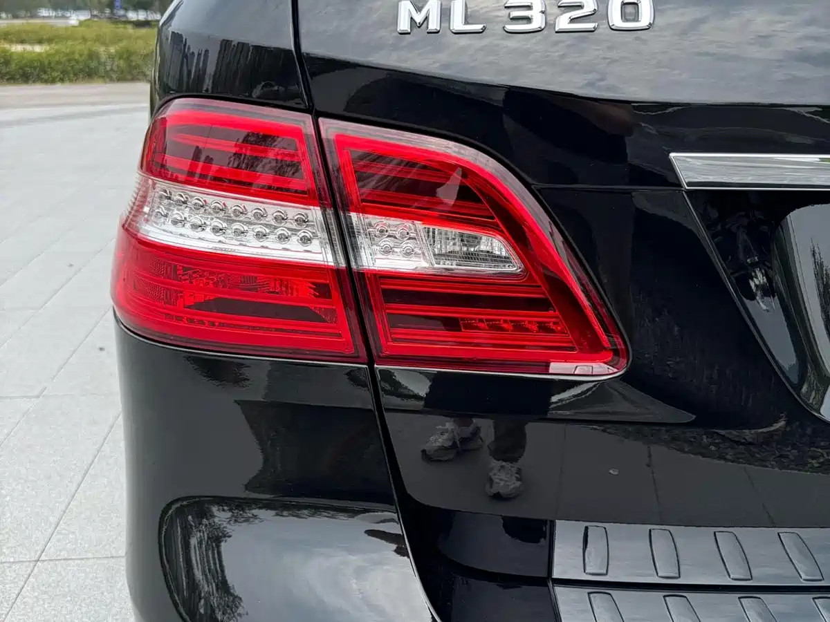 Mercedes-Benz M-Class 2014 ML 320 4MATIC фото 16