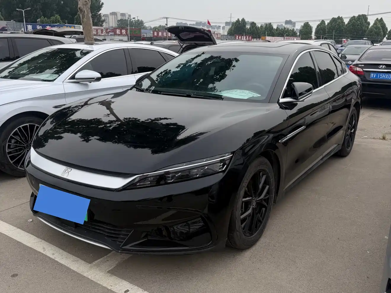 BYD Han 2025 DM-i 125KM Elite фото 3
