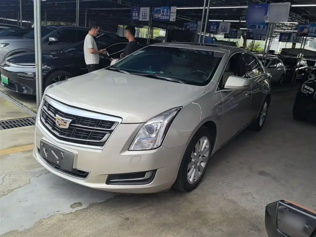 Cadillac XTS 2017 28T Technology