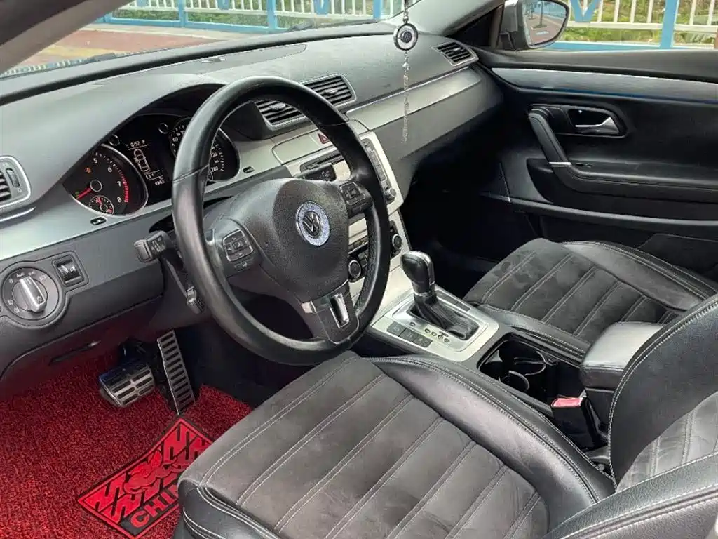 Volkswagen FAW-Volkswagen CC 2011 2.0TSI Supreme фото 9