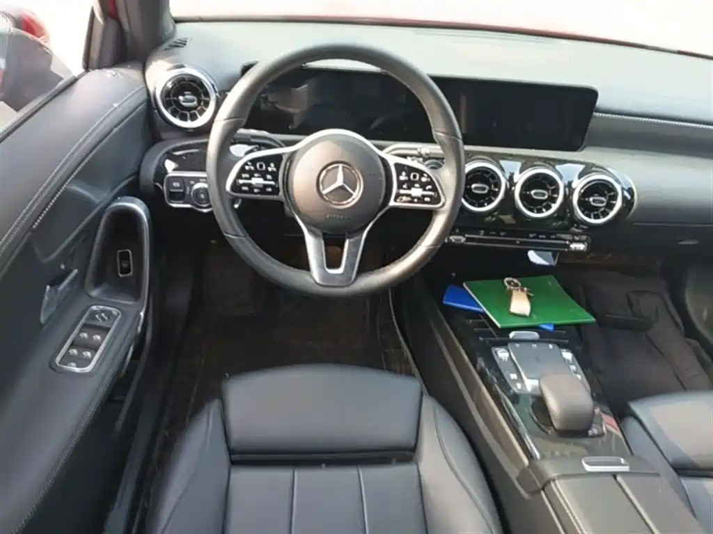 MERCEDES-BENZ CLASS A