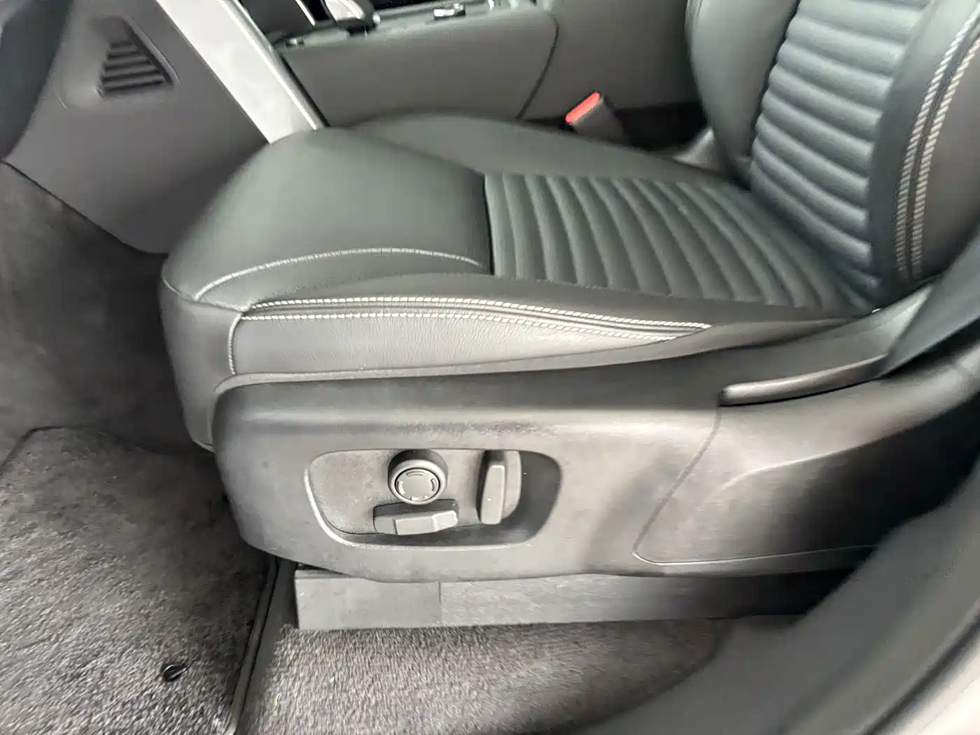 Land Rover Discovery 2025 2024 Model 360PS S