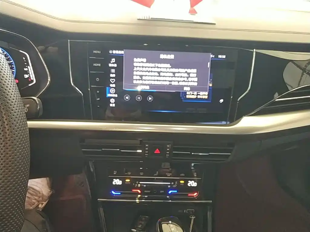 Volkswagen Passat 2024 380TSI Starlight Luxury Edition фото 13