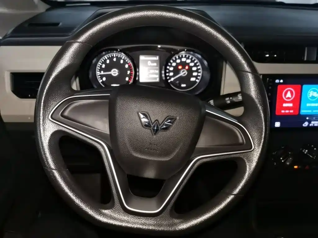 Wuling Motors Wuling Hongguang PLUS 2021 2019 1.5T Manual Comfort 7-Seater