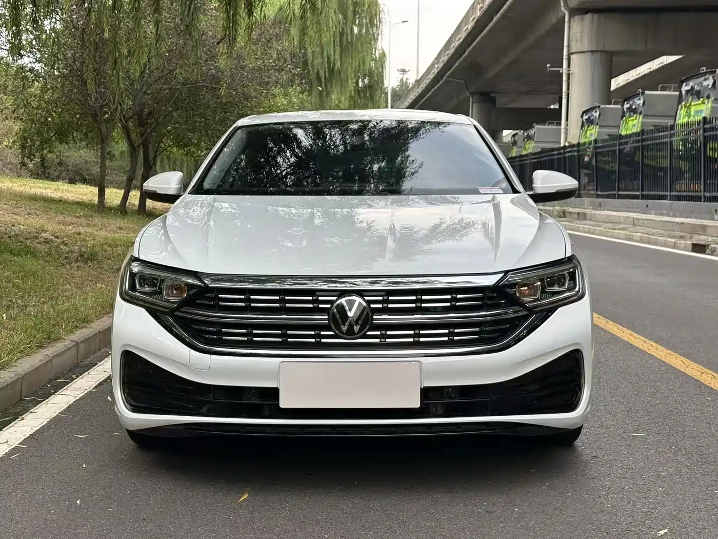 Volkswagen Sagitar, миниатюра 2