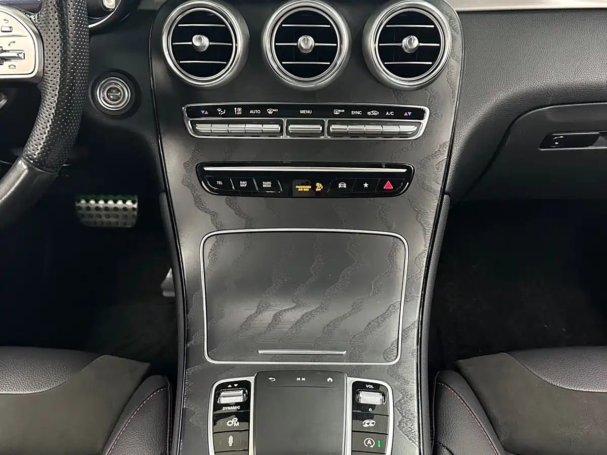 Mercedes-Benz GLC AMG 2022 AMG GLC 43 4MATIC фото 15