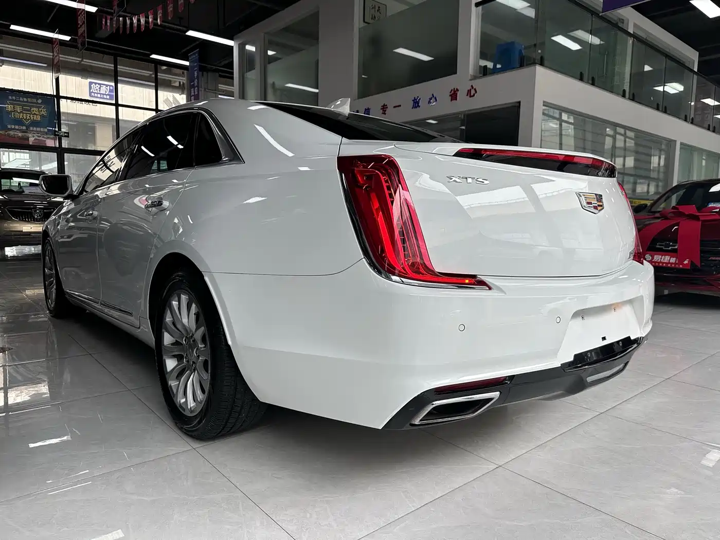 Cadillac XTS 2018 28T Elite фото 22