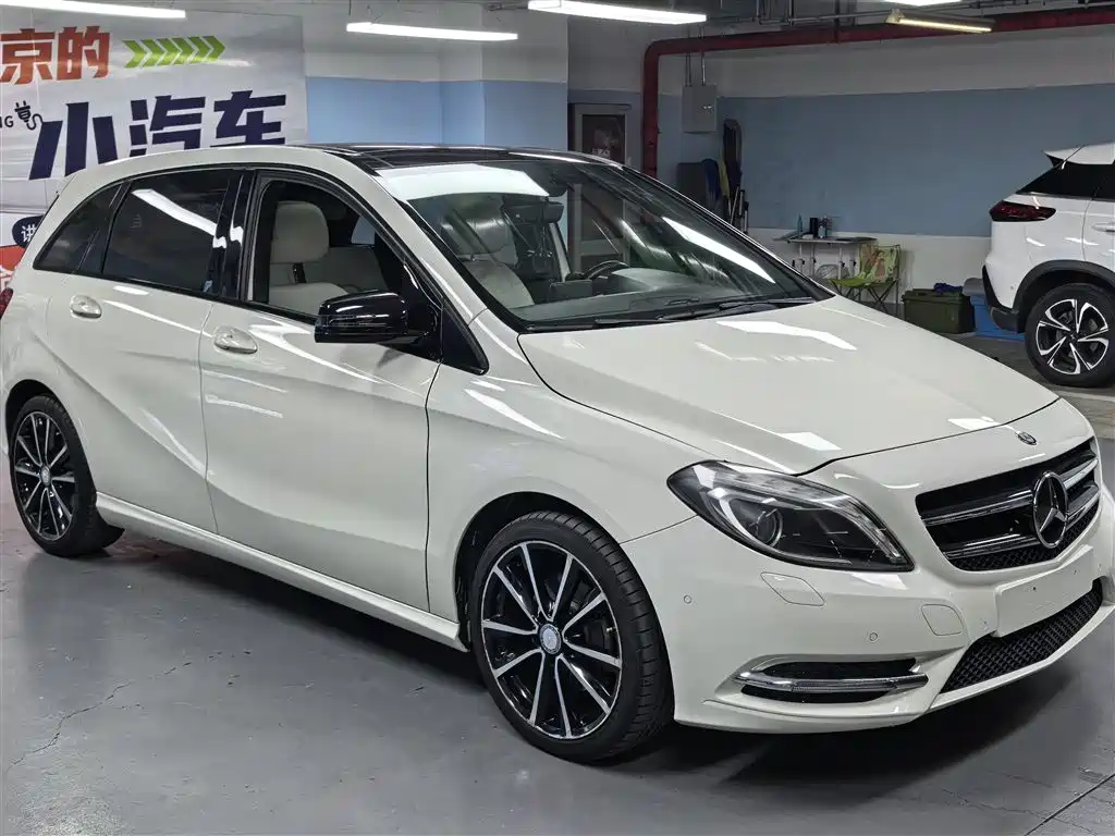 Mercedes-Benz B-Class 2012 B 200 фото 2