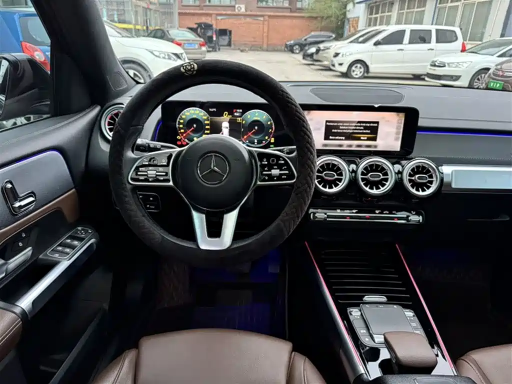 Mercedes-Benz GLB 2023 Facelift GLB 200 Dynamic фото 14
