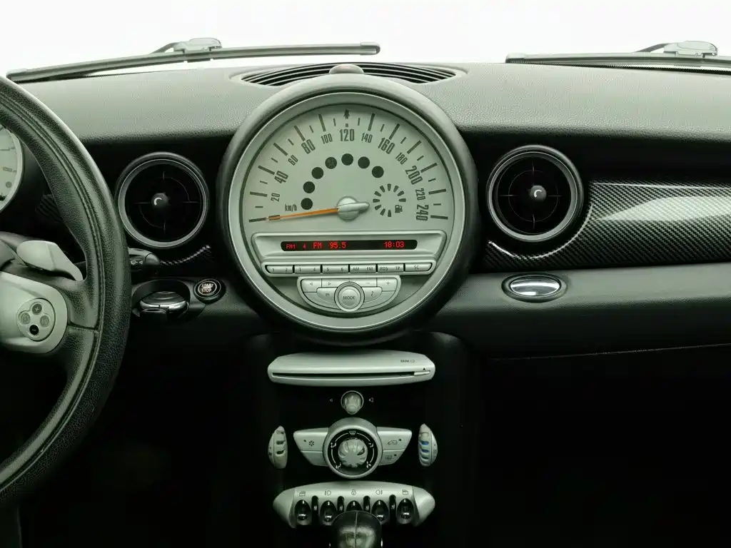 MINI MINI 2008 2007 1.6L COOPER Fun