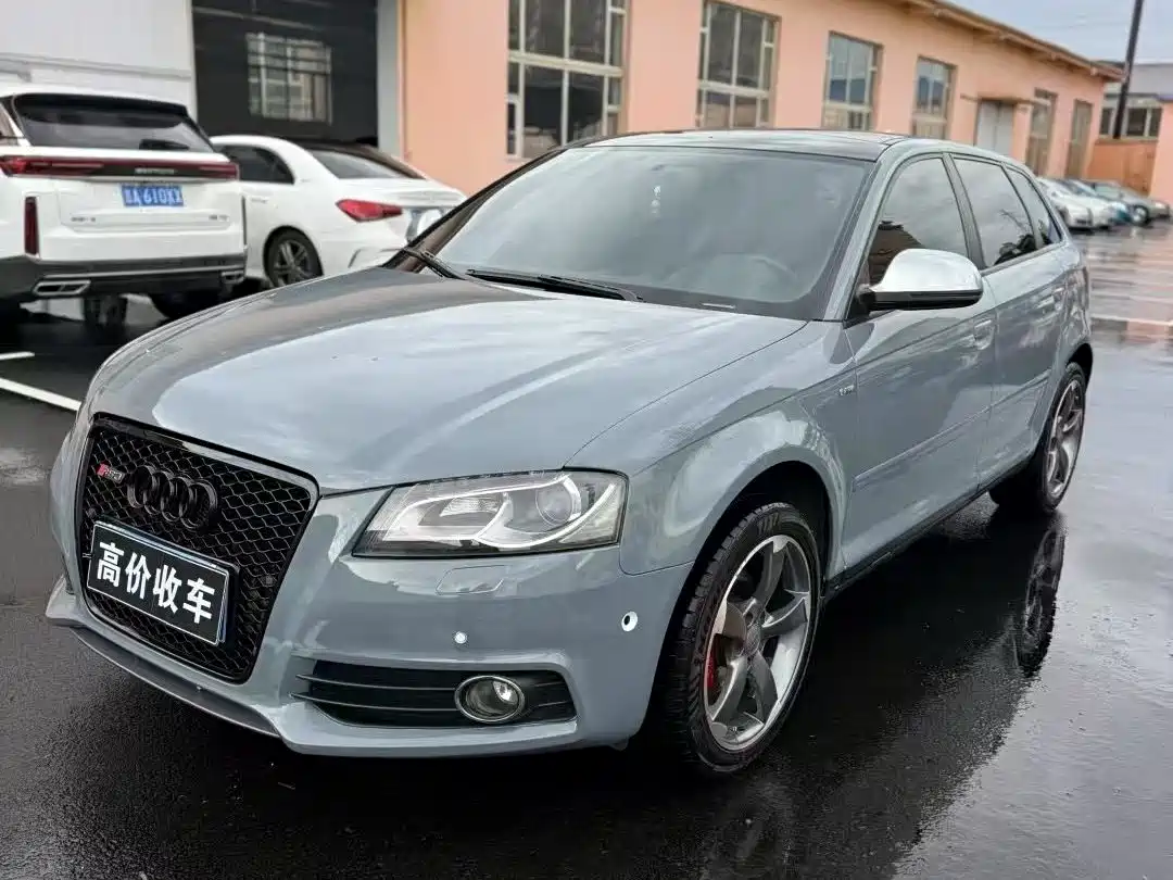 Audi A3 (Import) 2011 2010 Sportback 1.8T Luxury Model