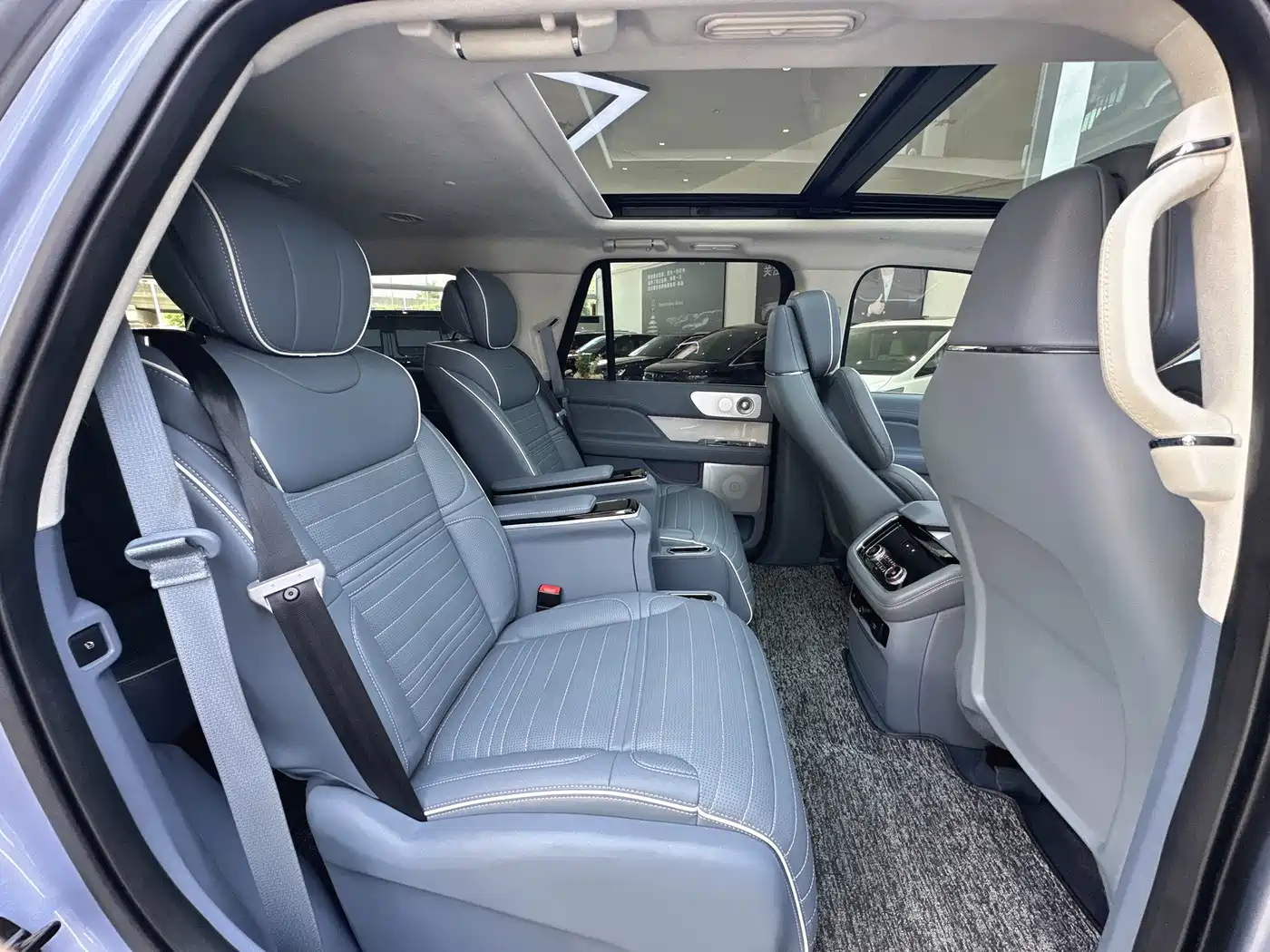 Lincoln Navigator 2022 2020 3.5T Presidential Series