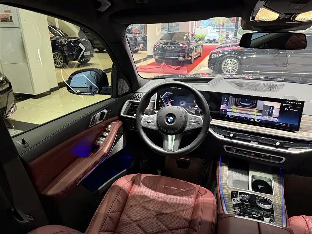 BMW X5 2023 xDrive 40Li Premium M Sport Black Night Package фото 21