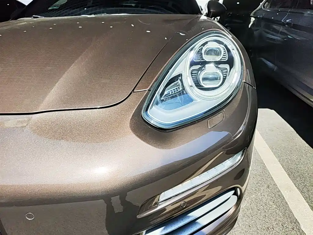 Porsche Panamera 2014 Panamera 4 3.0T фото 24