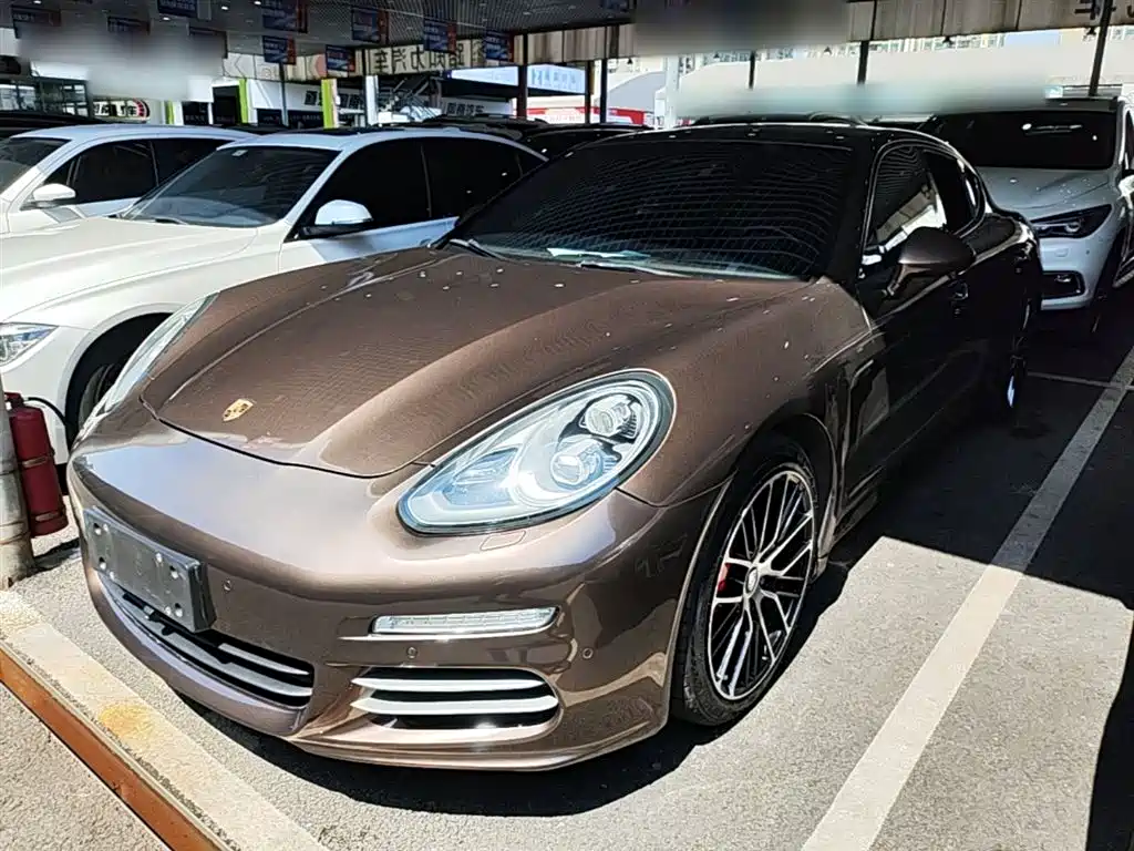 Porsche Panamera 2014 Panamera 4 3.0T фото 2
