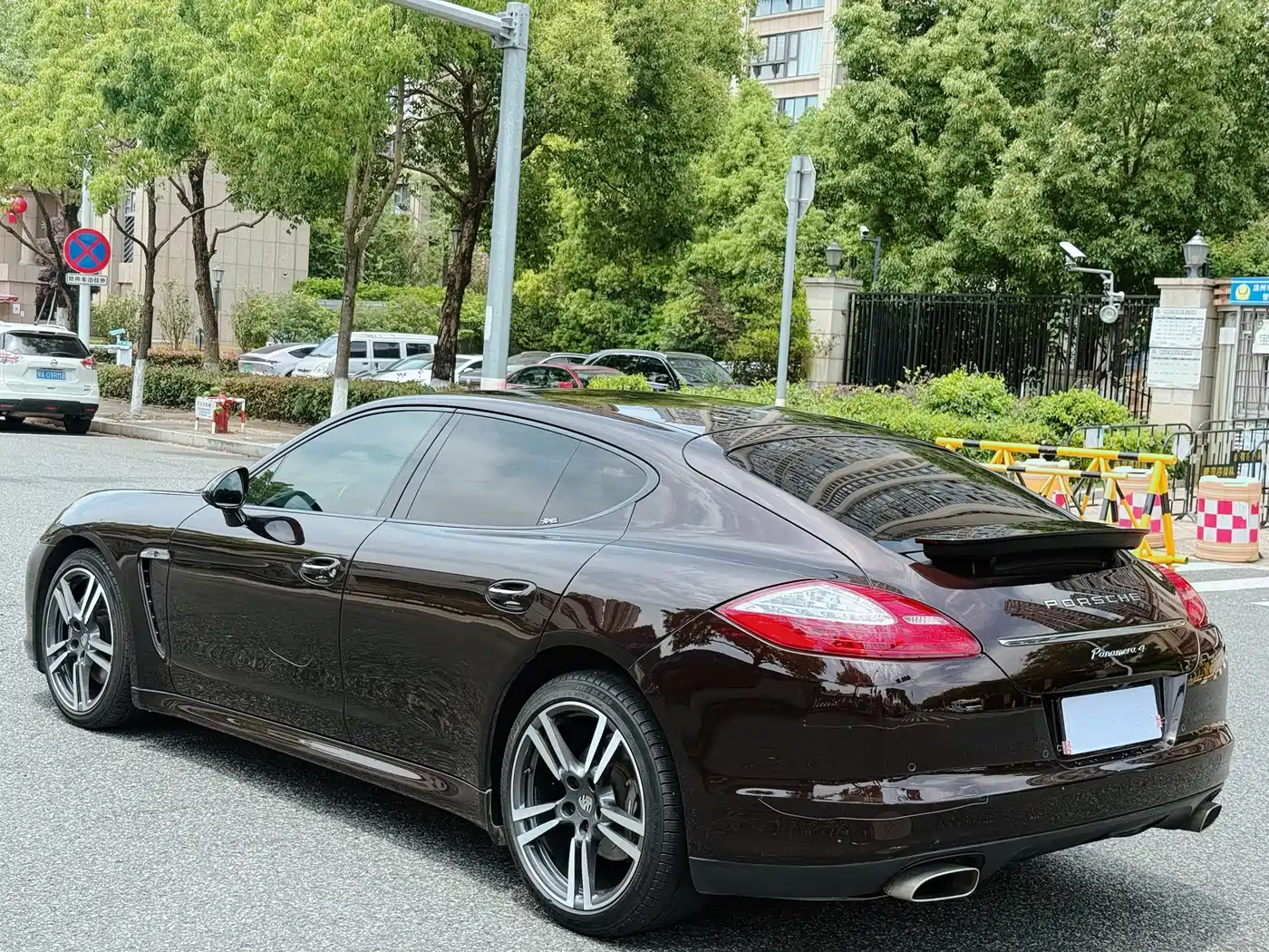 Porsche Panamera 2010 Panamera 3.6L фото 5