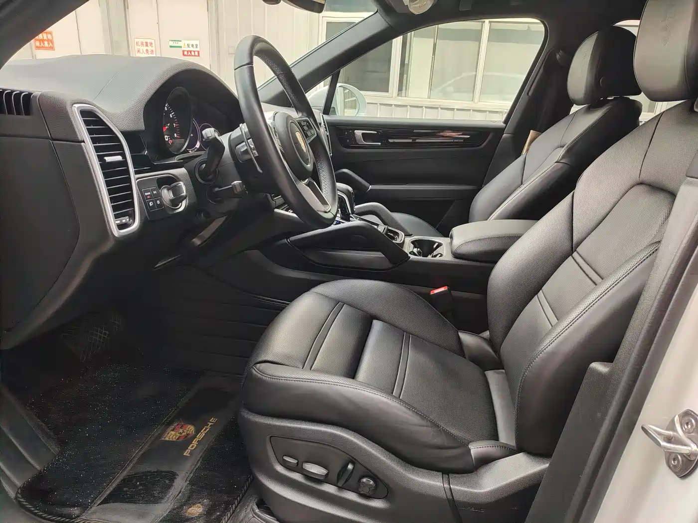 Porsche Cayenne 2019 Cayenne 3.0T фото 9