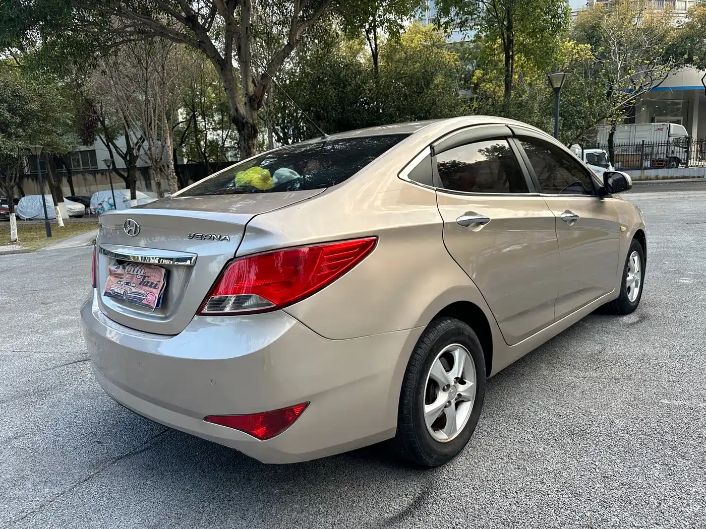 Hyundai Verna 2016 1.4L Automatic Leading GLX фото 6