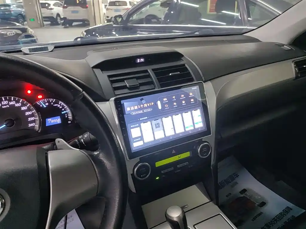 Toyota Camry 2012 Junrui 2.0S Dynamic Edition фото 13